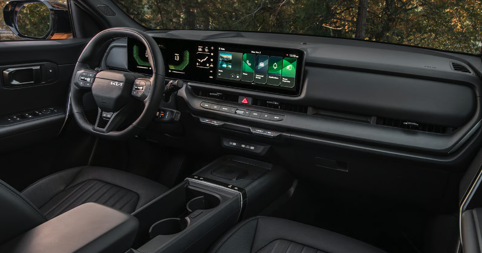 2027 Kia Seltos Hybrid powertrain and drivetrain options