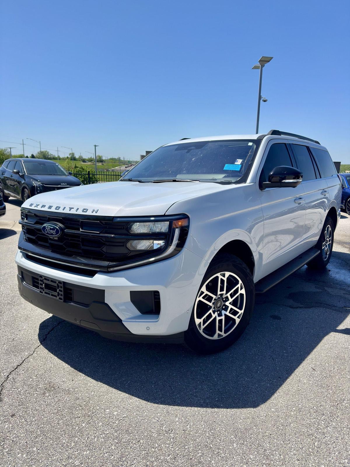 2025 Ford Expedition Active