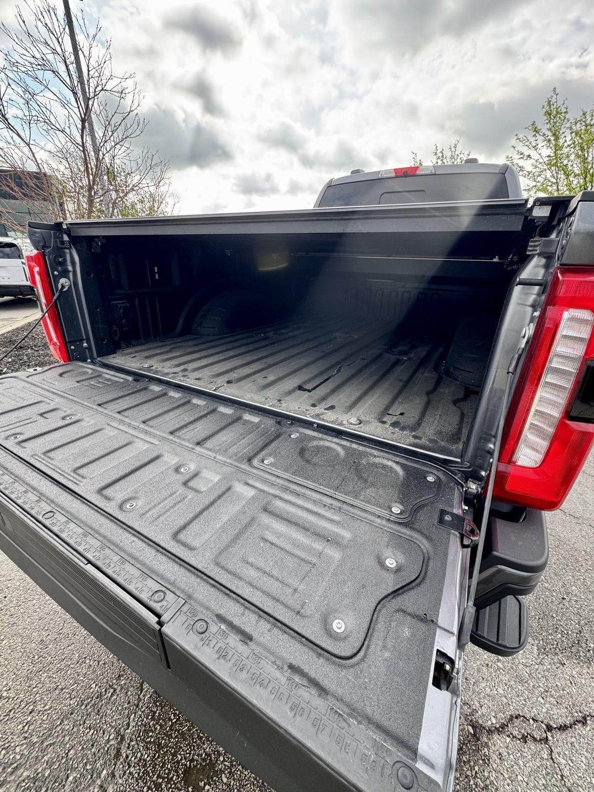 2024 Ford Super Duty F-350 SRW LARIAT