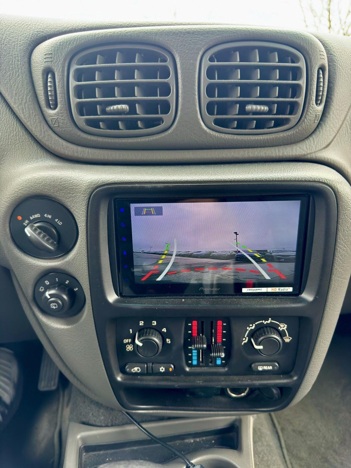 2004 Chevrolet TrailBlazer LS