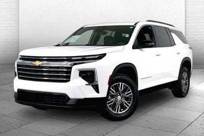 2024 CHEVROLET TRUCK TRAVERSE FWD LT
