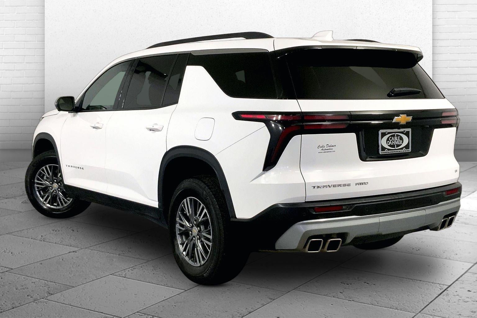 2024 Chevrolet Traverse AWD LT