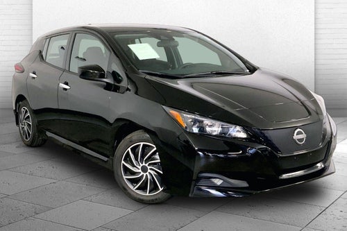 2023 Nissan LEAF S