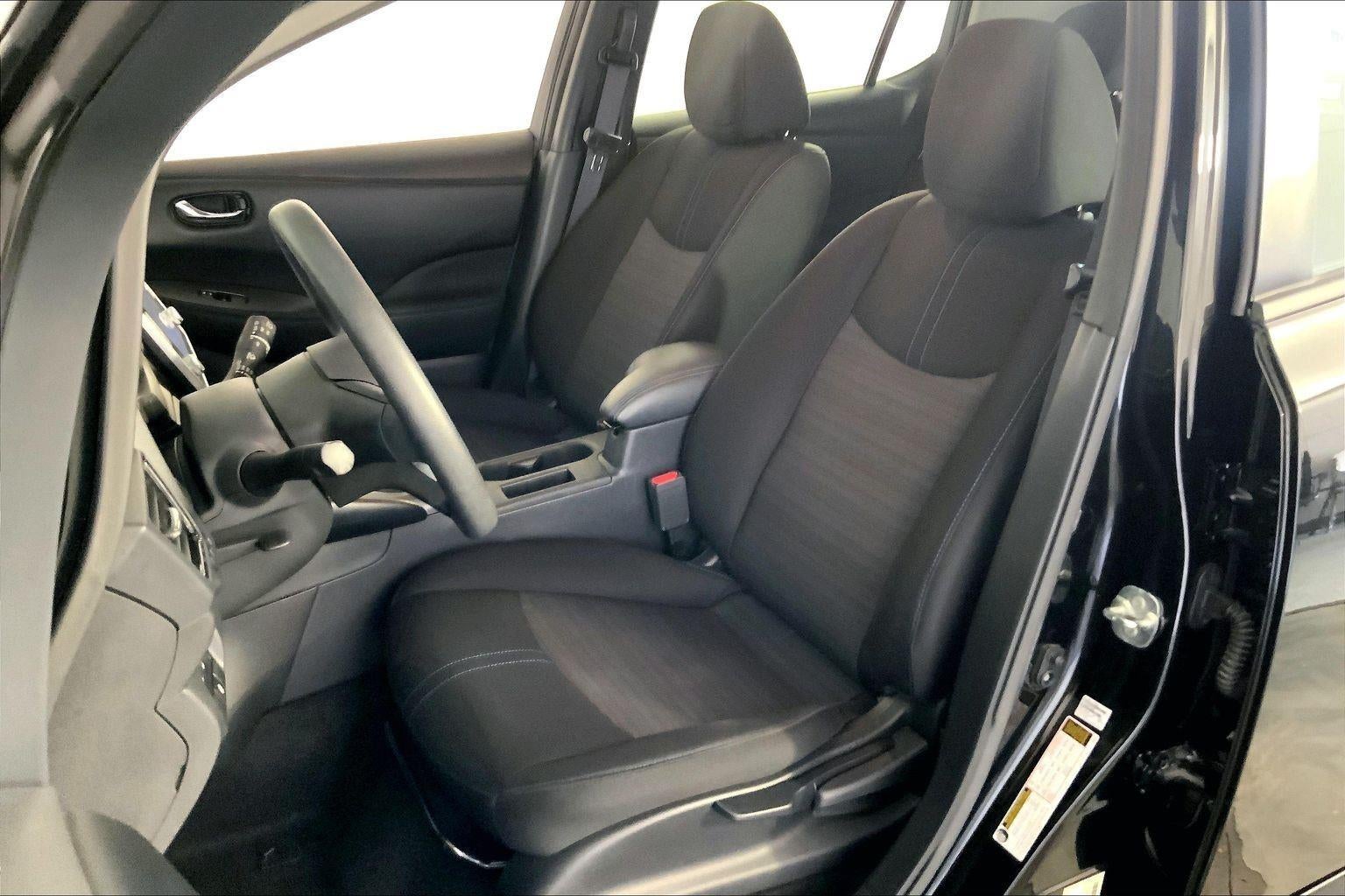 2023 Nissan LEAF S