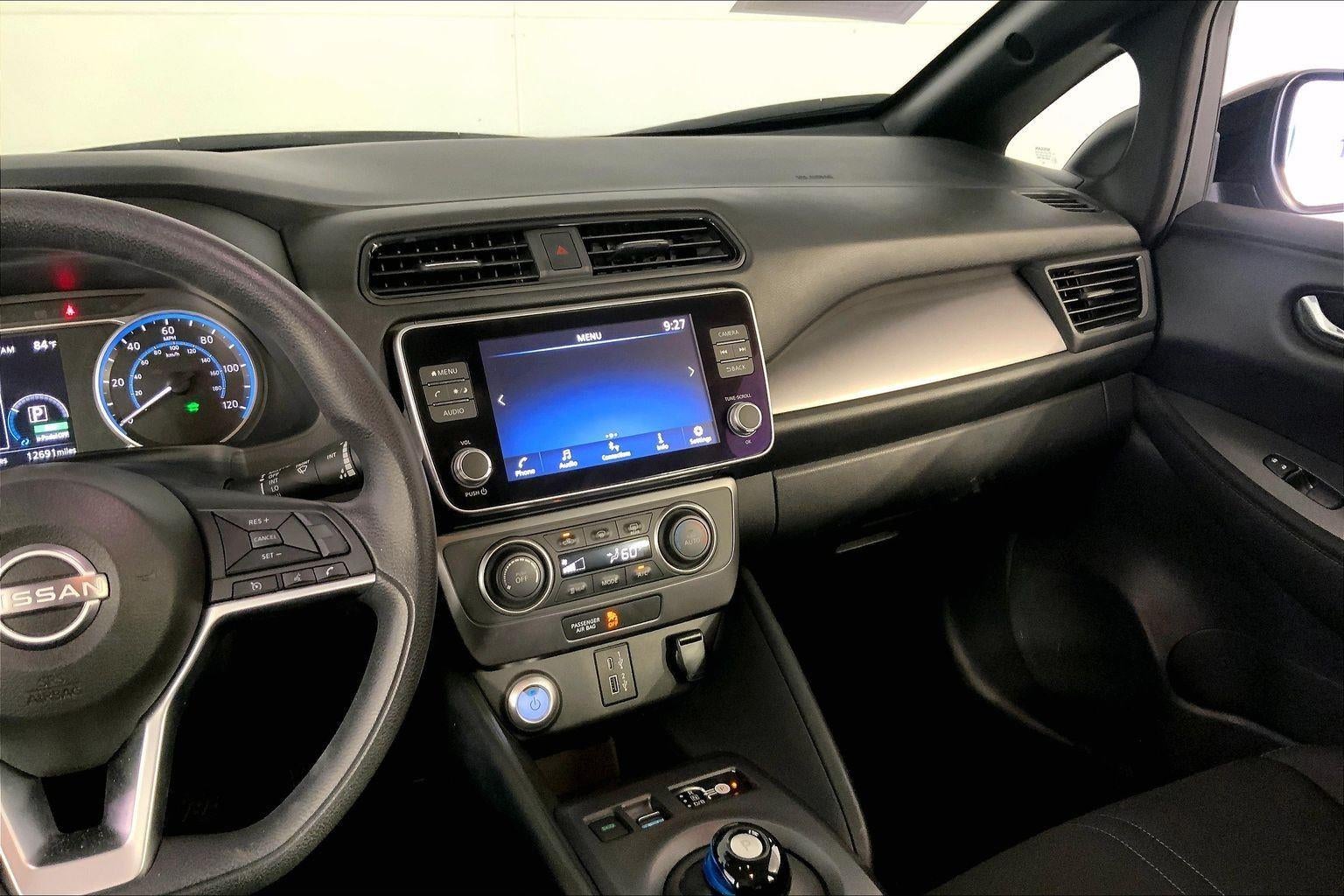2023 Nissan LEAF S