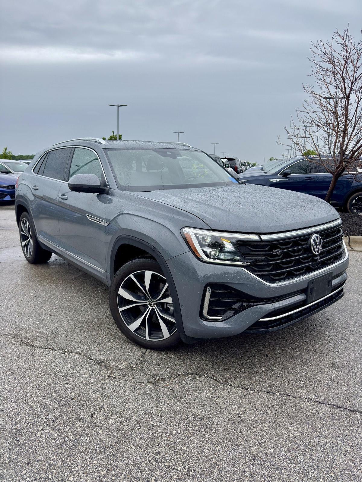 2024 Volkswagen Atlas Cross Sport 2.0T SEL Premium R-Line