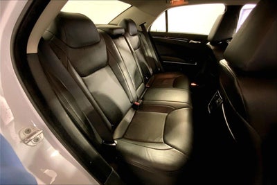 2023 Chrysler 300 Touring