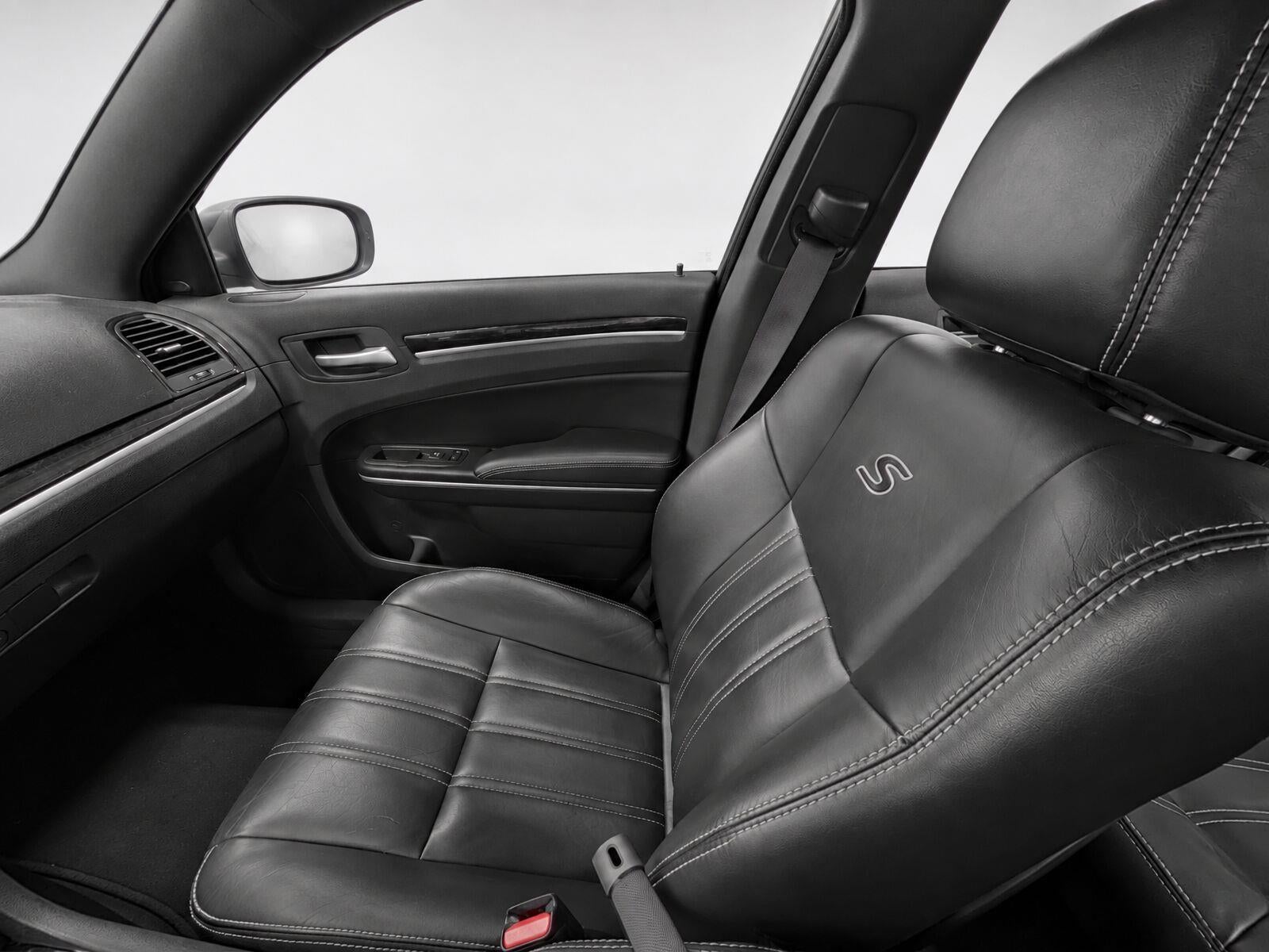 2019 Chrysler 300 300S