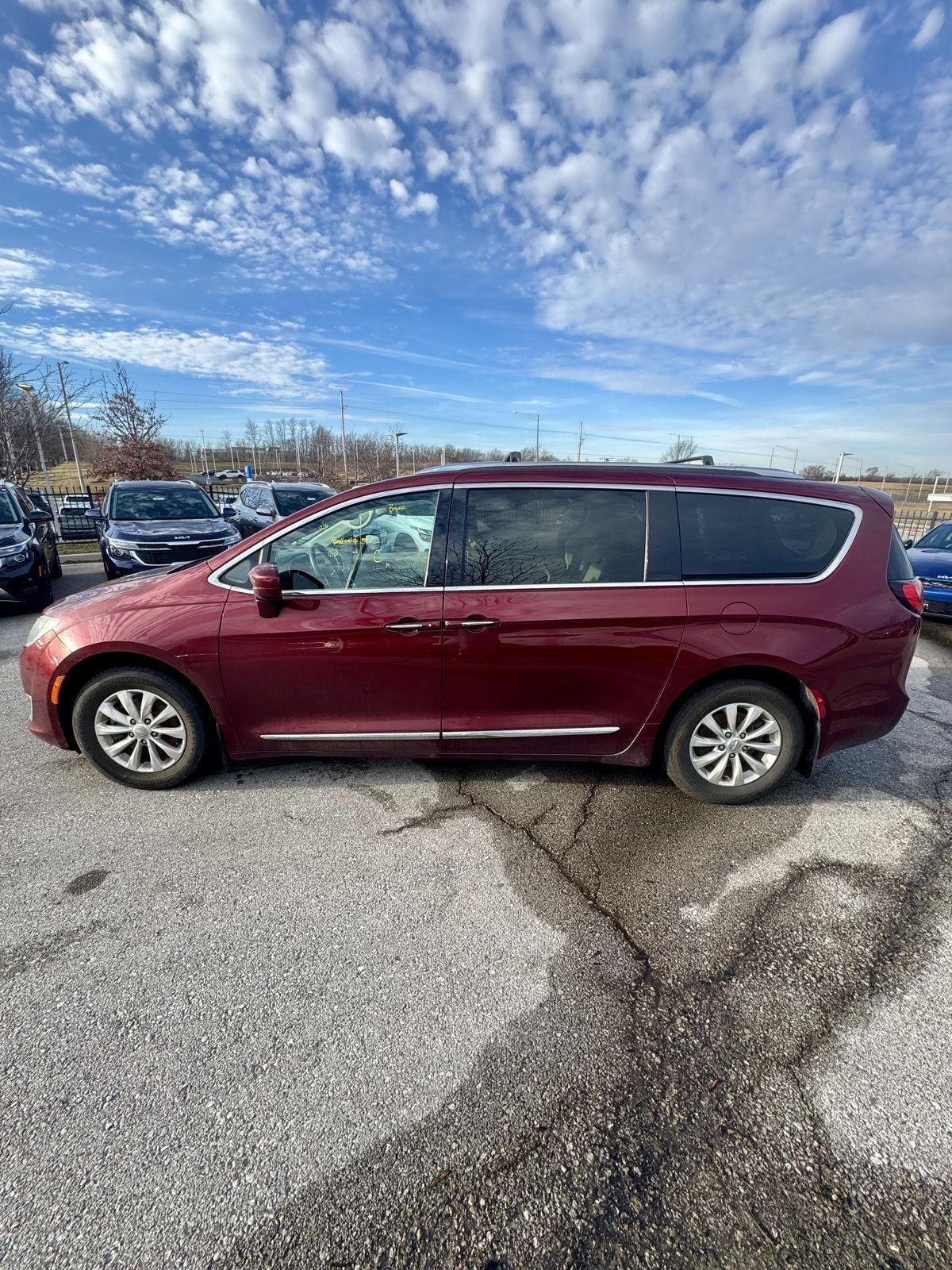 2019 Chrysler Pacifica Touring L