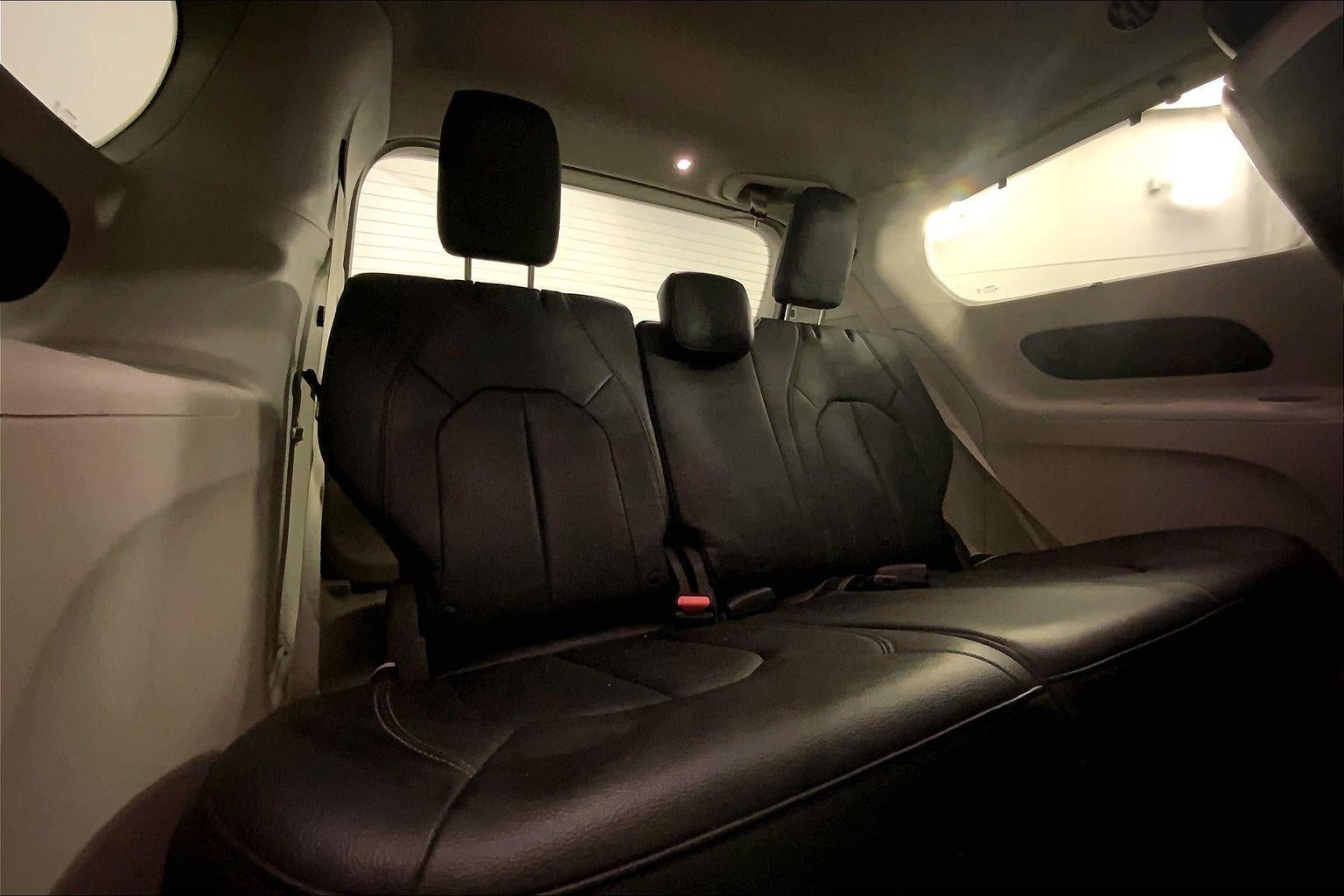 2018 Chrysler Pacifica Touring L Plus