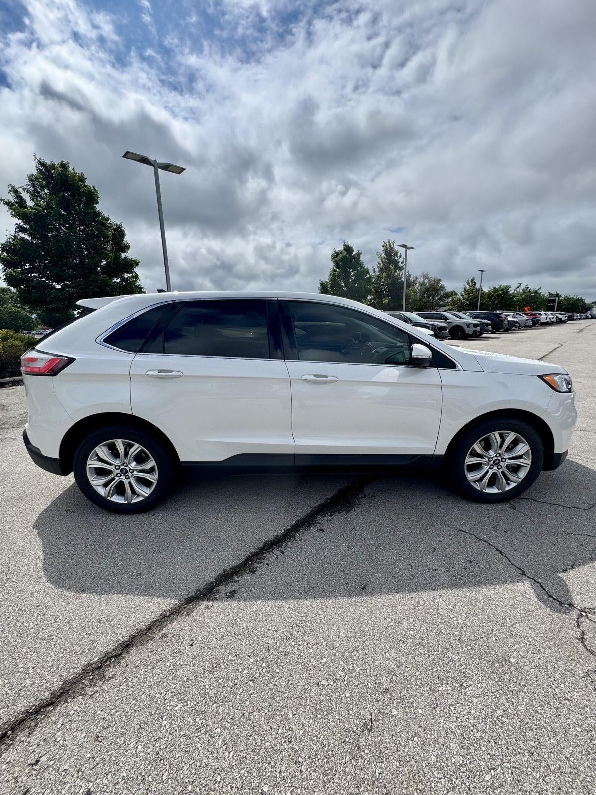 2020 Ford Edge Titanium