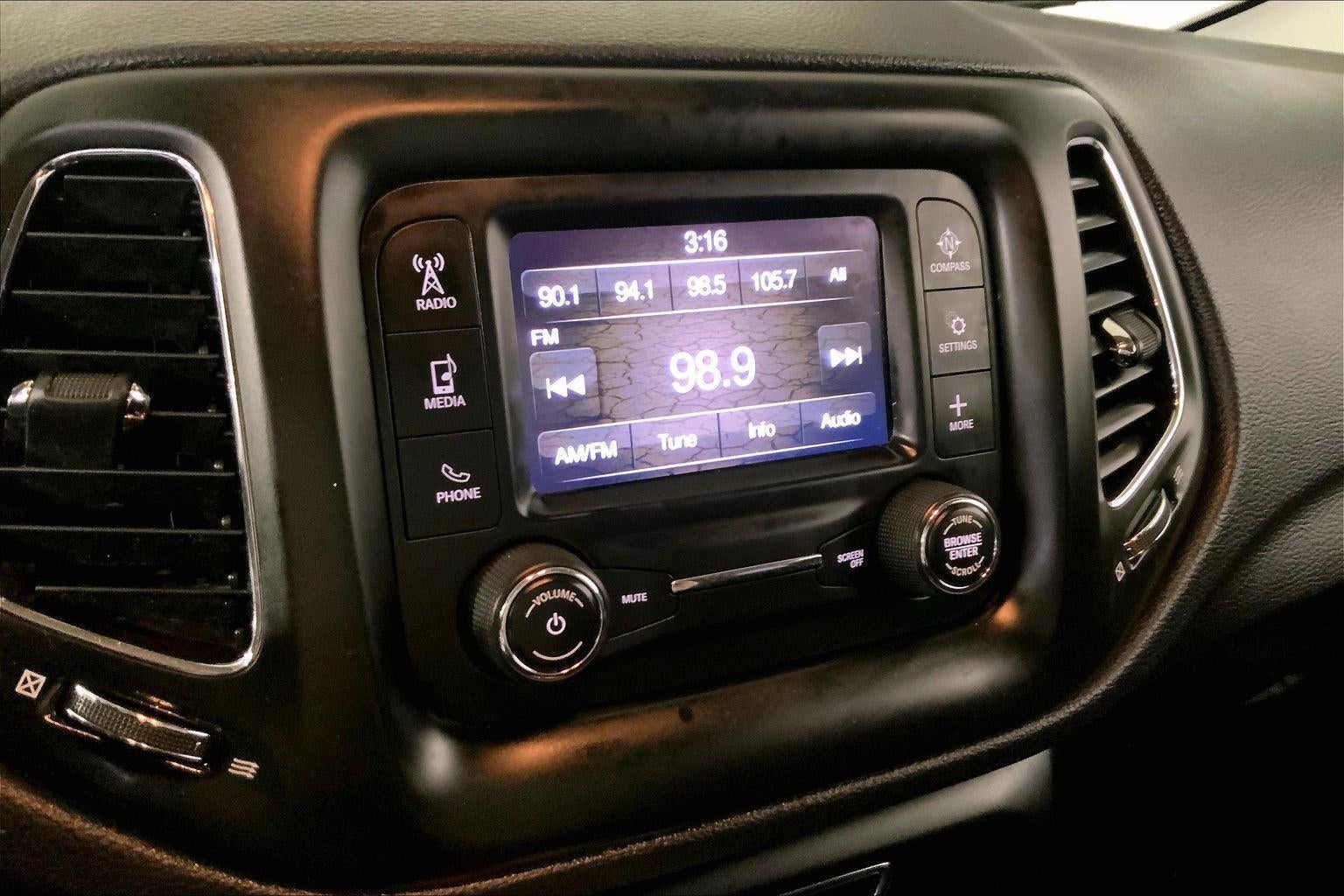 2017 Jeep COMPASS SPORT