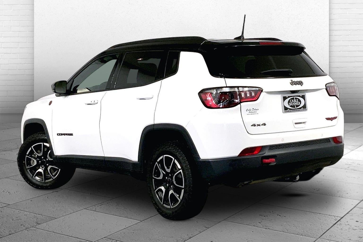 2025 Jeep Compass Trailhawk