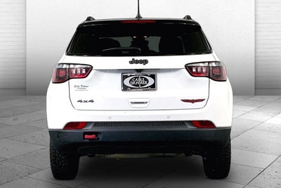 2025 Jeep Compass Trailhawk