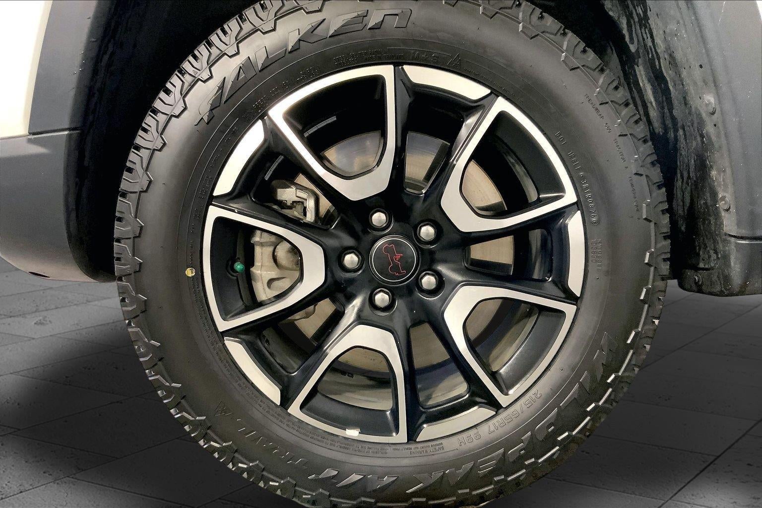 2025 Jeep Compass Trailhawk