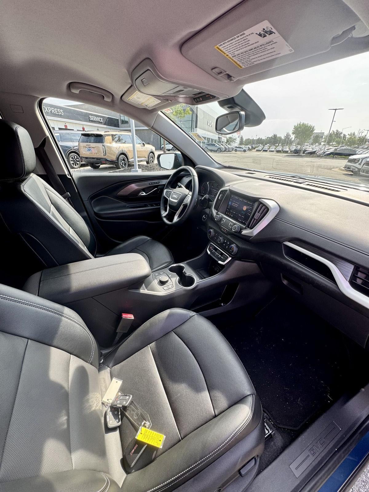 2024 GMC Terrain SLT