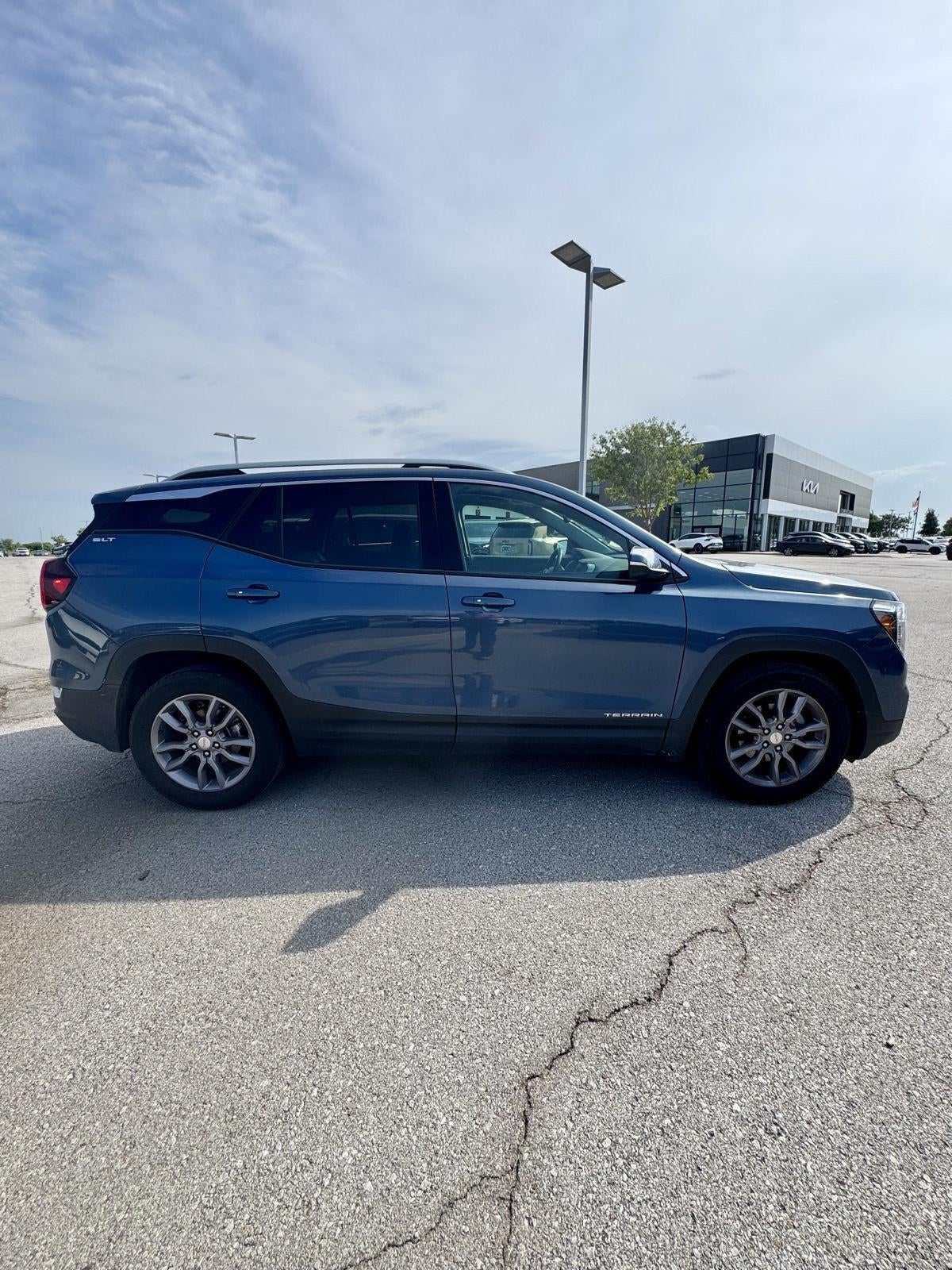 2024 GMC Terrain SLT