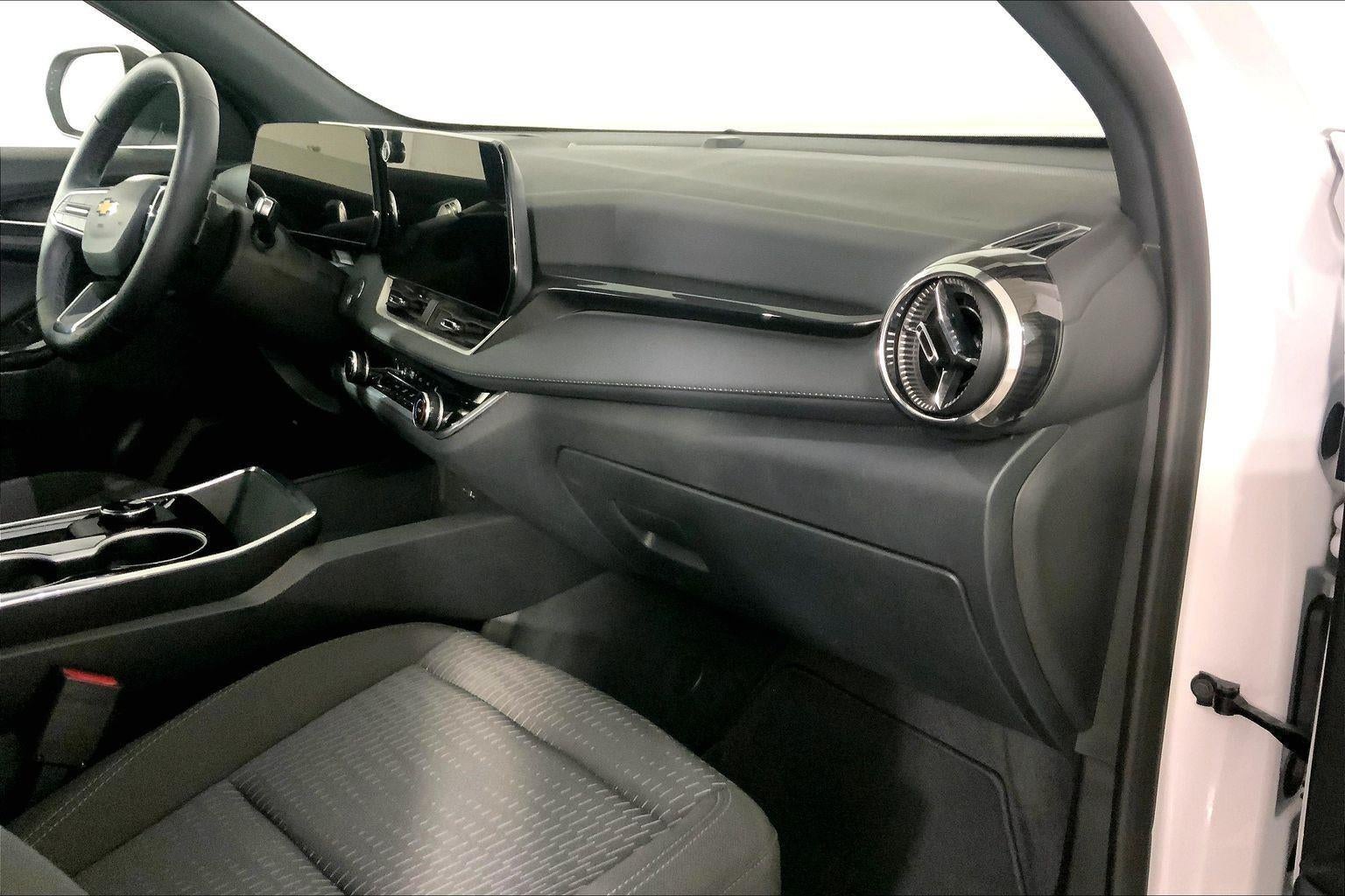 2026 CHEVROLET TRUCK EQUINOX FWD LT