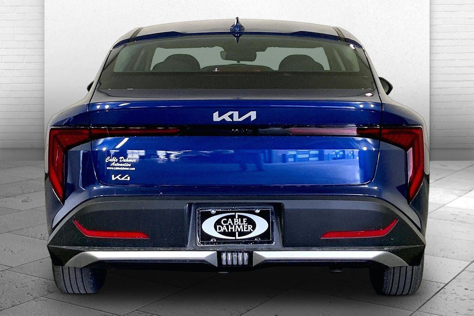 2026 Kia K4 LXS