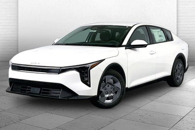 2025 Kia K4 LX