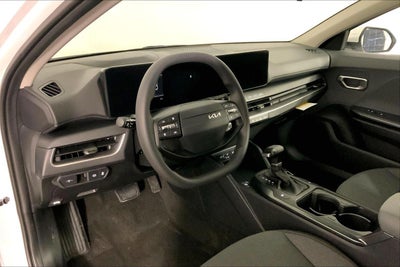 2025 Kia K4 LX
