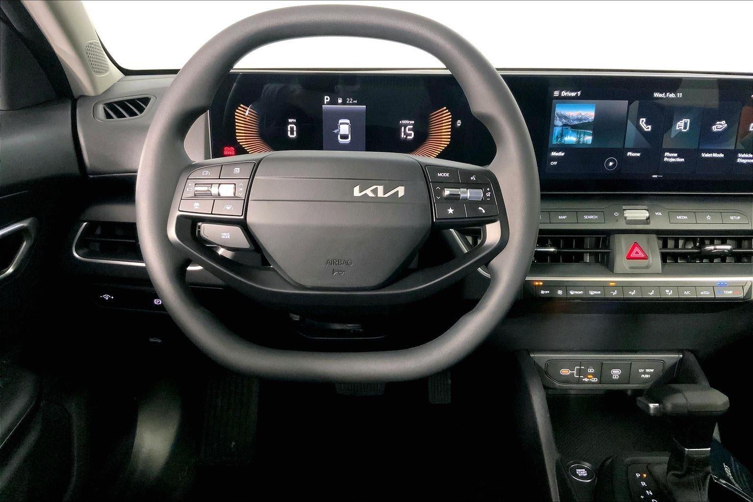 2026 Kia K4 LXS