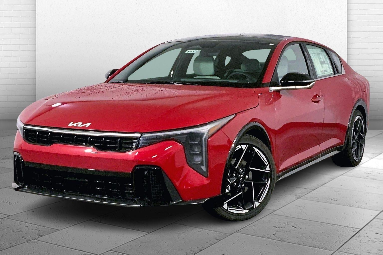 2025 Kia K4 GT-Line