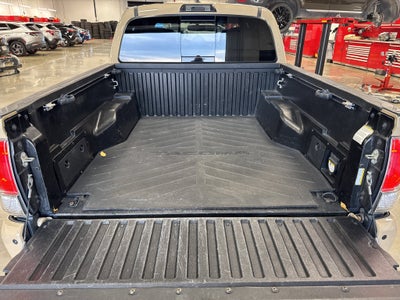2017 Toyota Tacoma Limited V6