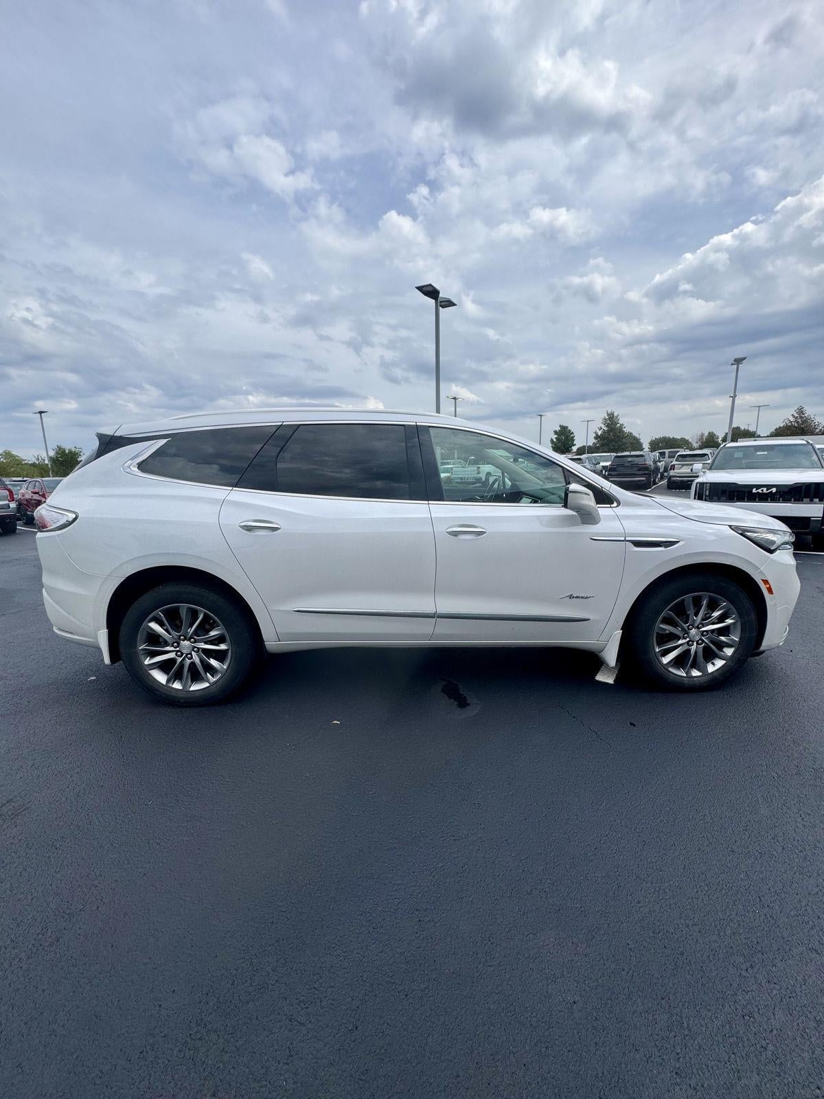 2022 Buick Enclave Avenir