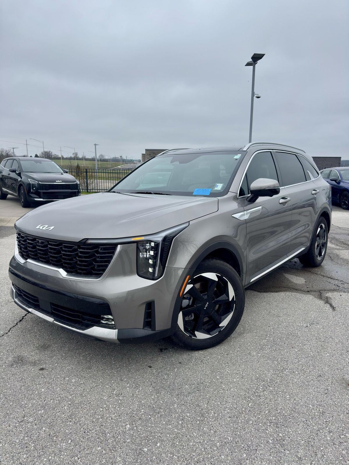 2025 Kia SORENTO X-LINE EX