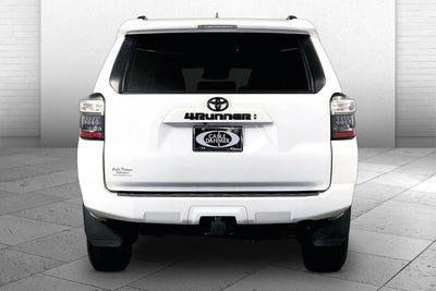 2022 Toyota 4Runner SR5