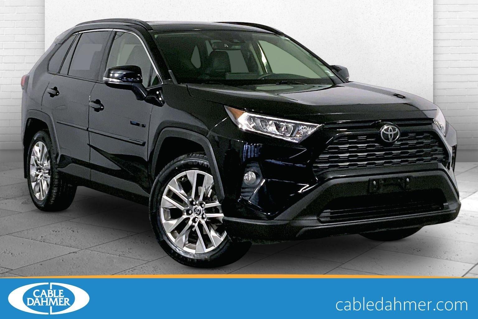 2019 Toyota RAV4 XLE Premium
