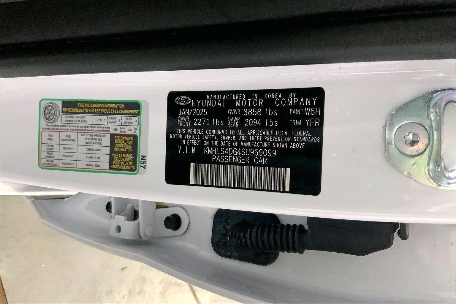 2025 Hyundai Elantra SEL Convenience