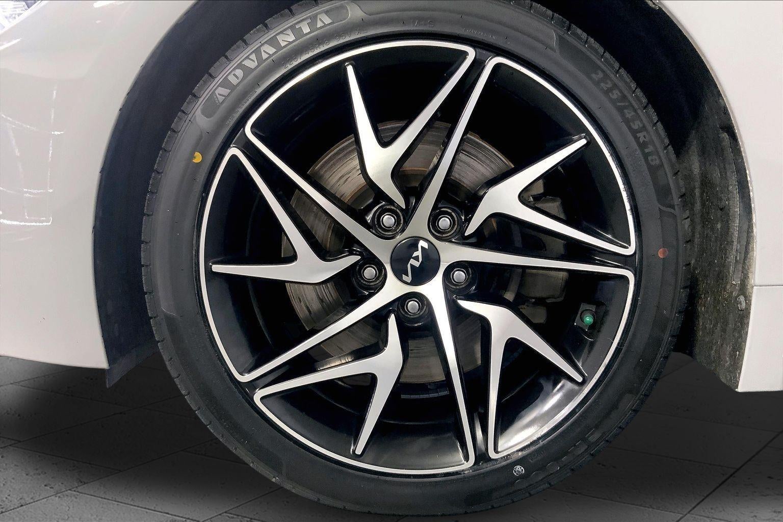 2022 Kia Stinger GT-Line