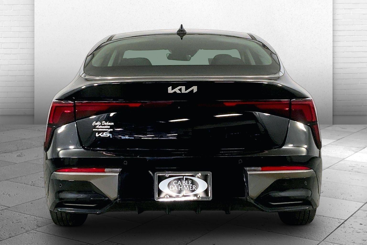 2025 Kia K5 LXS