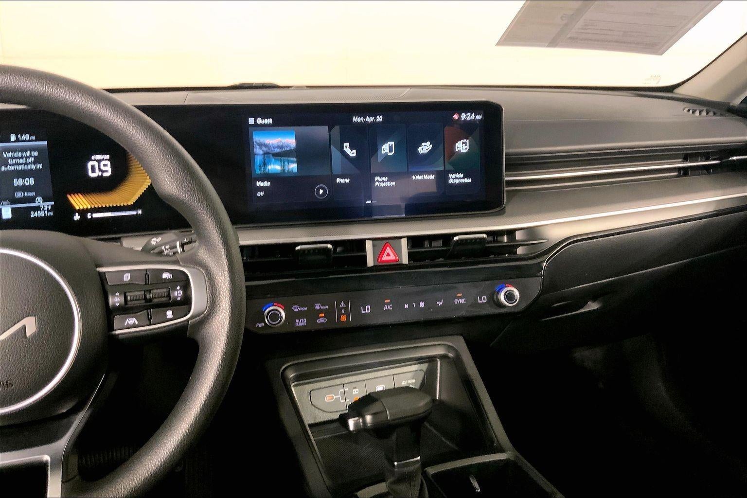 2025 Kia K5 LXS
