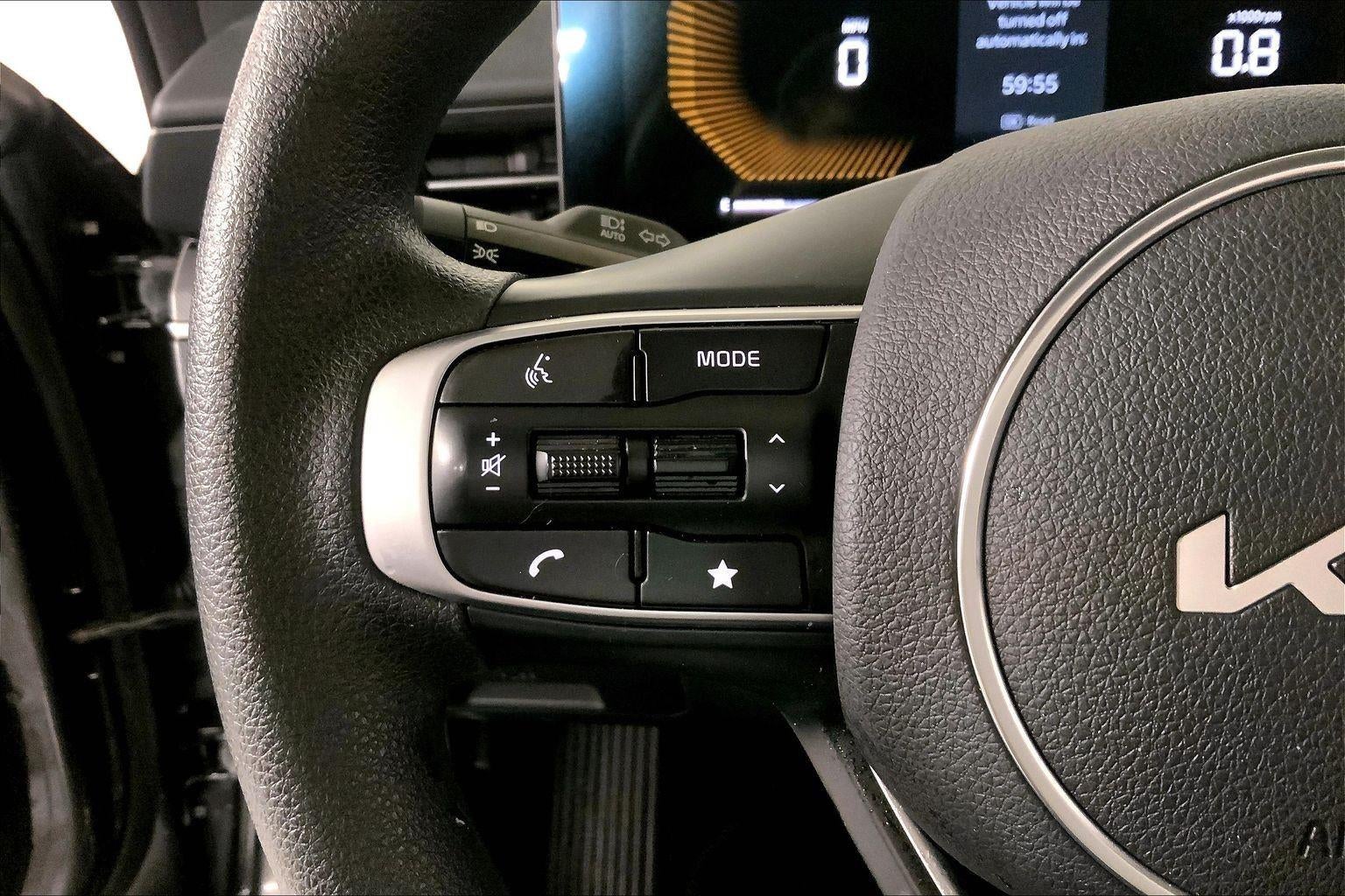 2025 Kia K5 LXS