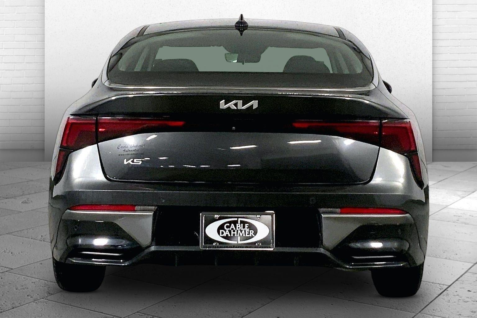 2025 Kia K5 LXS