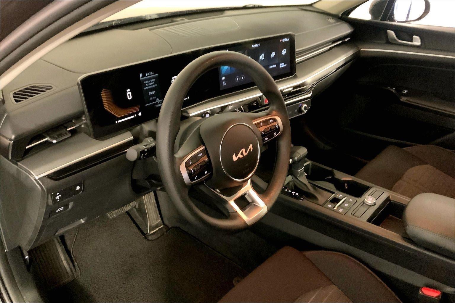 2025 Kia K5 LXS
