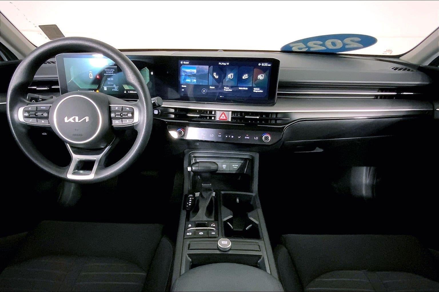 2025 Kia K5 LXS