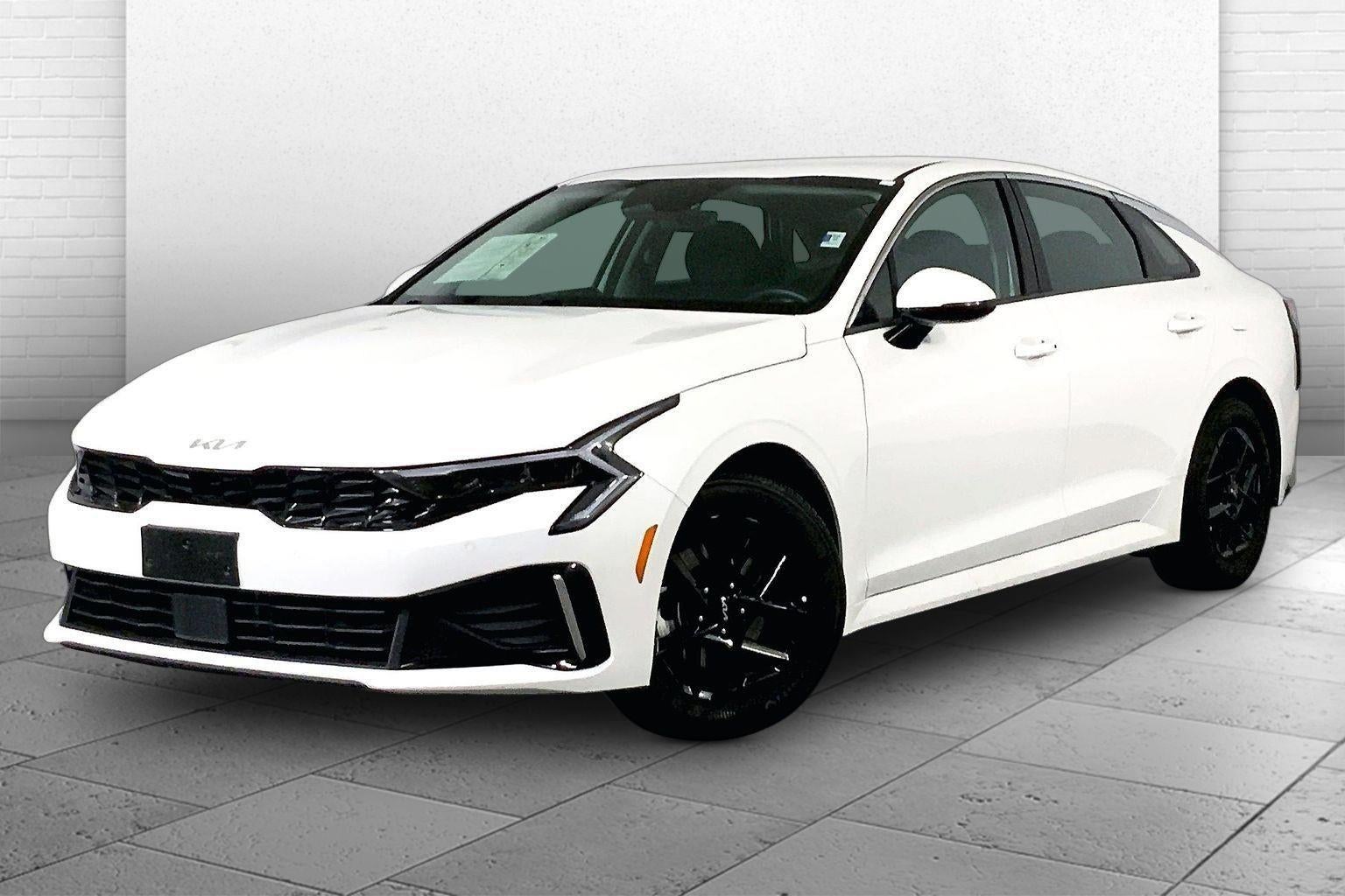 2025 Kia K5 LXS