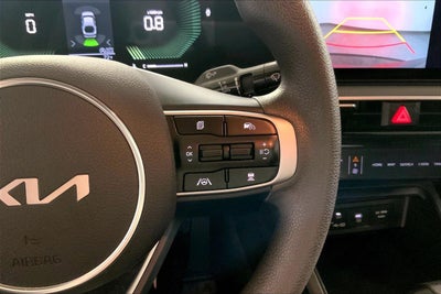 2025 Kia K5 LXS