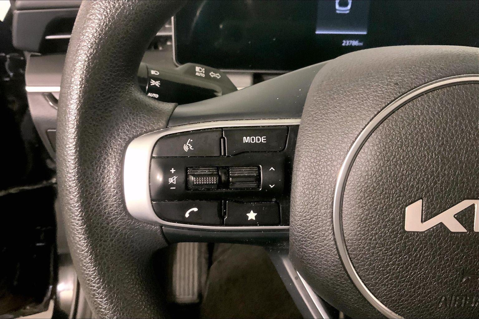2025 Kia K5 LXS