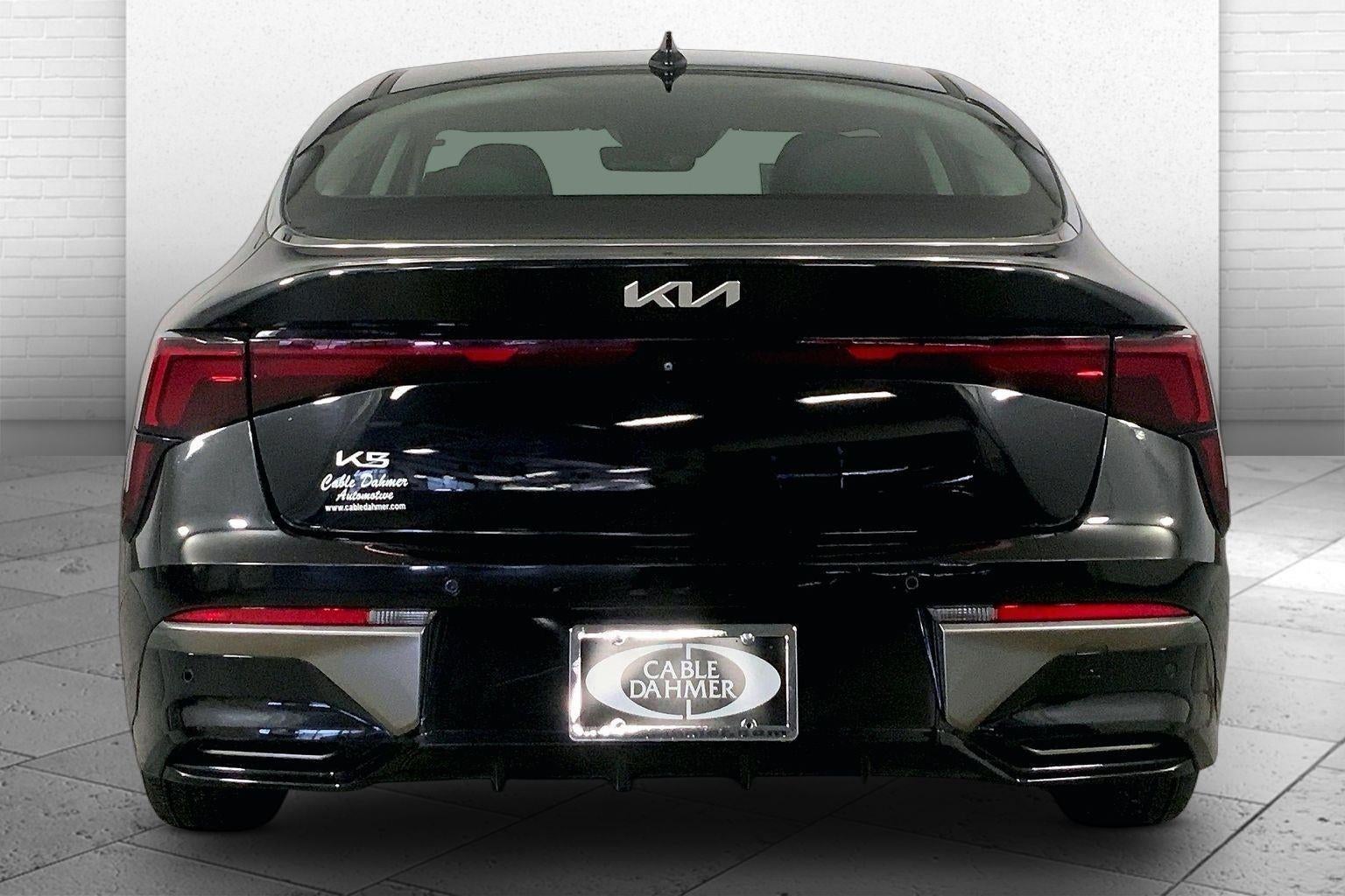 2025 Kia K5 LXS