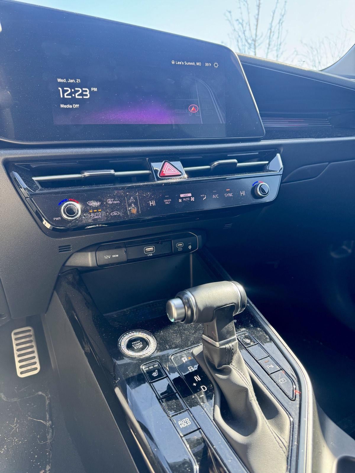 2023 Kia Niro EX Touring