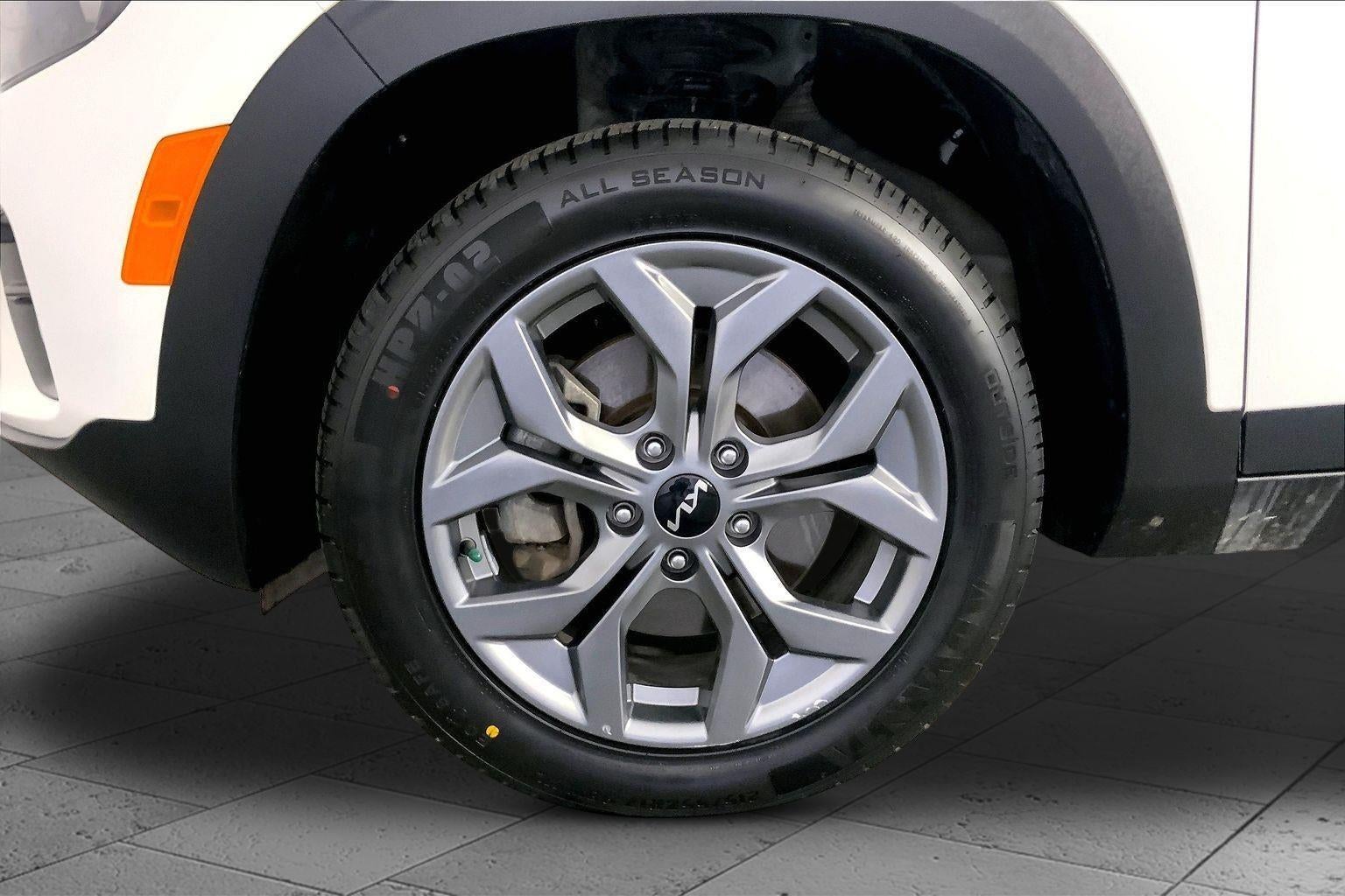 2024 Kia Seltos LX