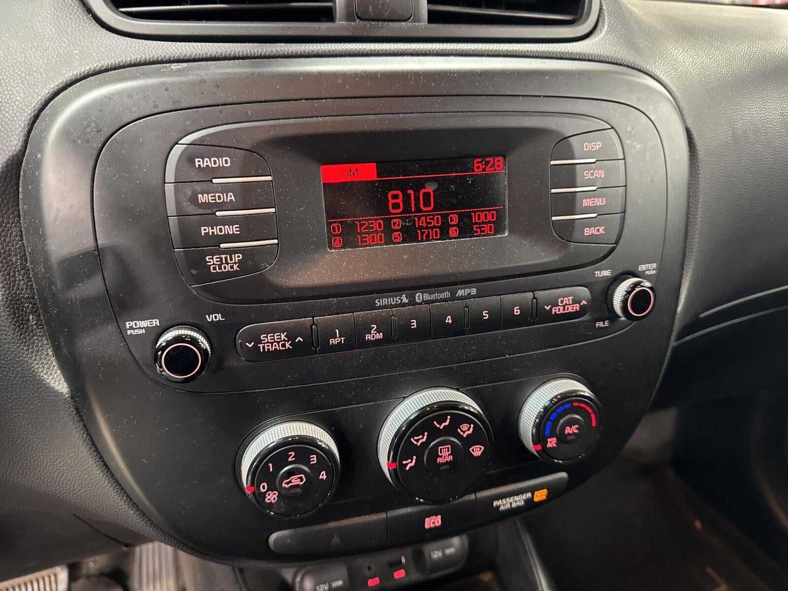 2014 Kia Soul Base