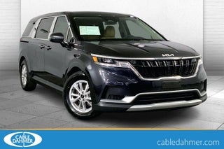 2023 Kia Carnival LX
