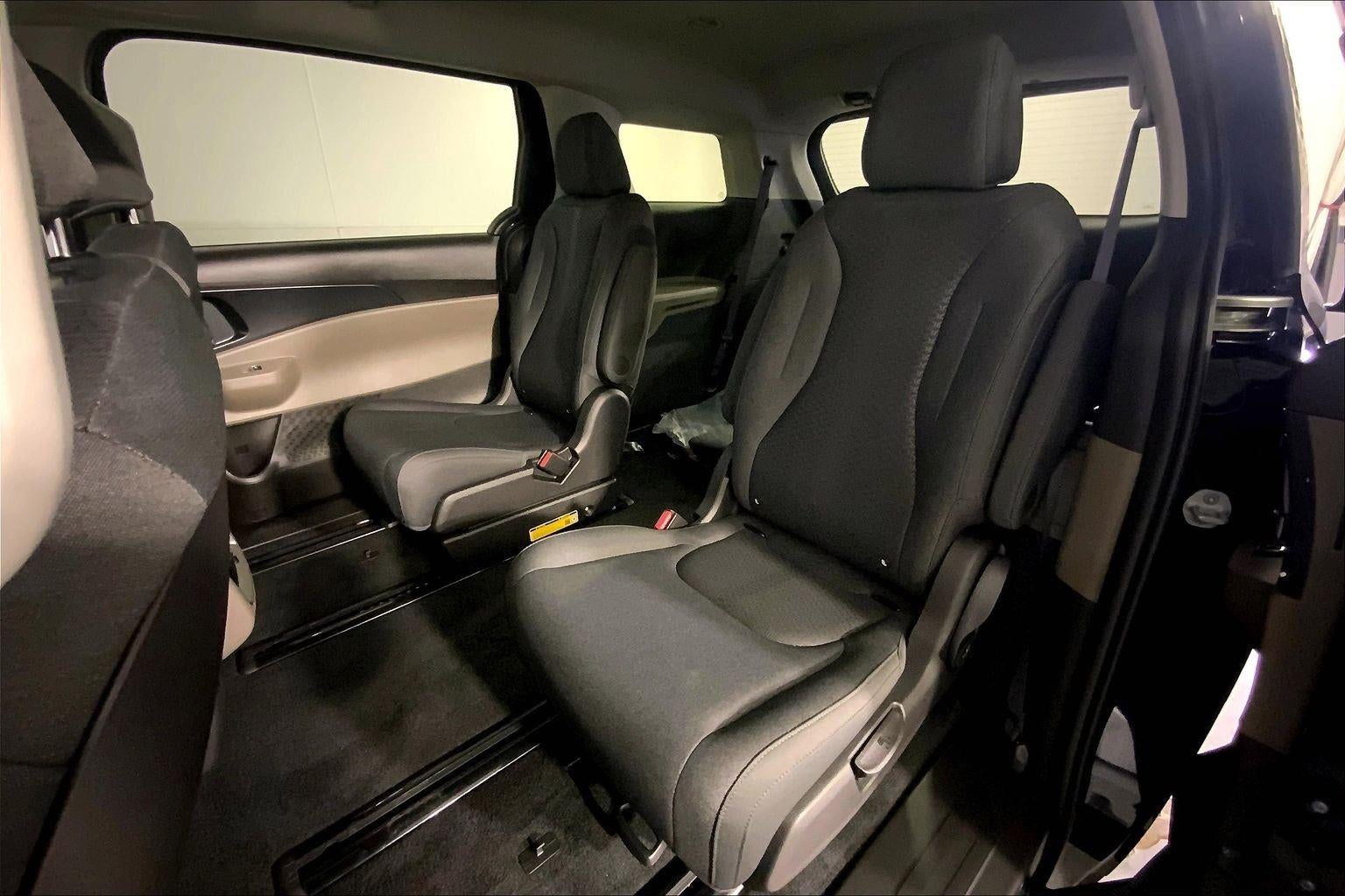 2026 Kia Carnival LX