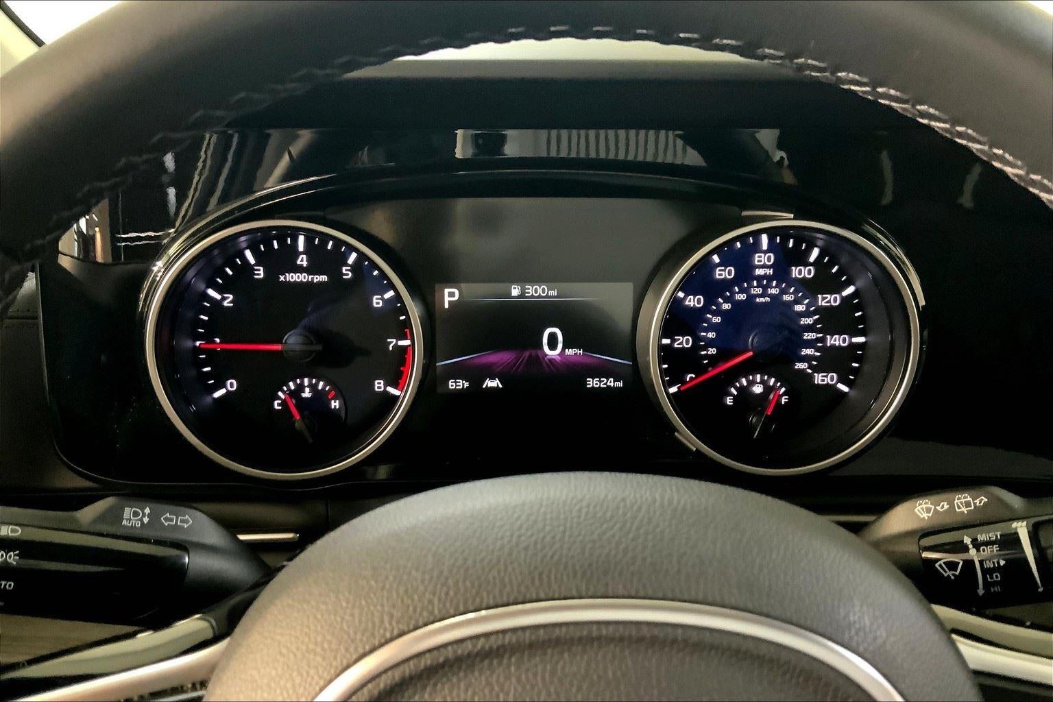 2023 Kia Carnival EX